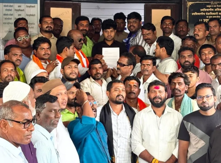 केंद्रीय शिक्षणमंत्र्याचा राजीनामा आणि वांगचुक यांच्या उपोषण हस्तक्षेपाच्या निषेधाबाबत निवेदन सादर